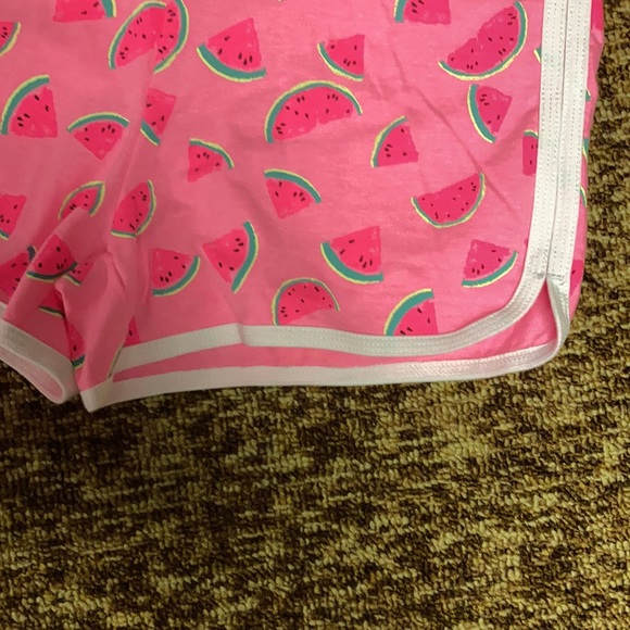 Zeros Girls Watermelon Shorts - Picture 3 of 3